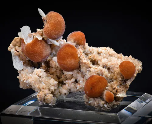 Thomsonite on Stilbite image