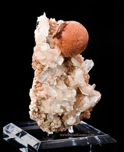Thomsonite- Stilbite on Heulandite - image 2