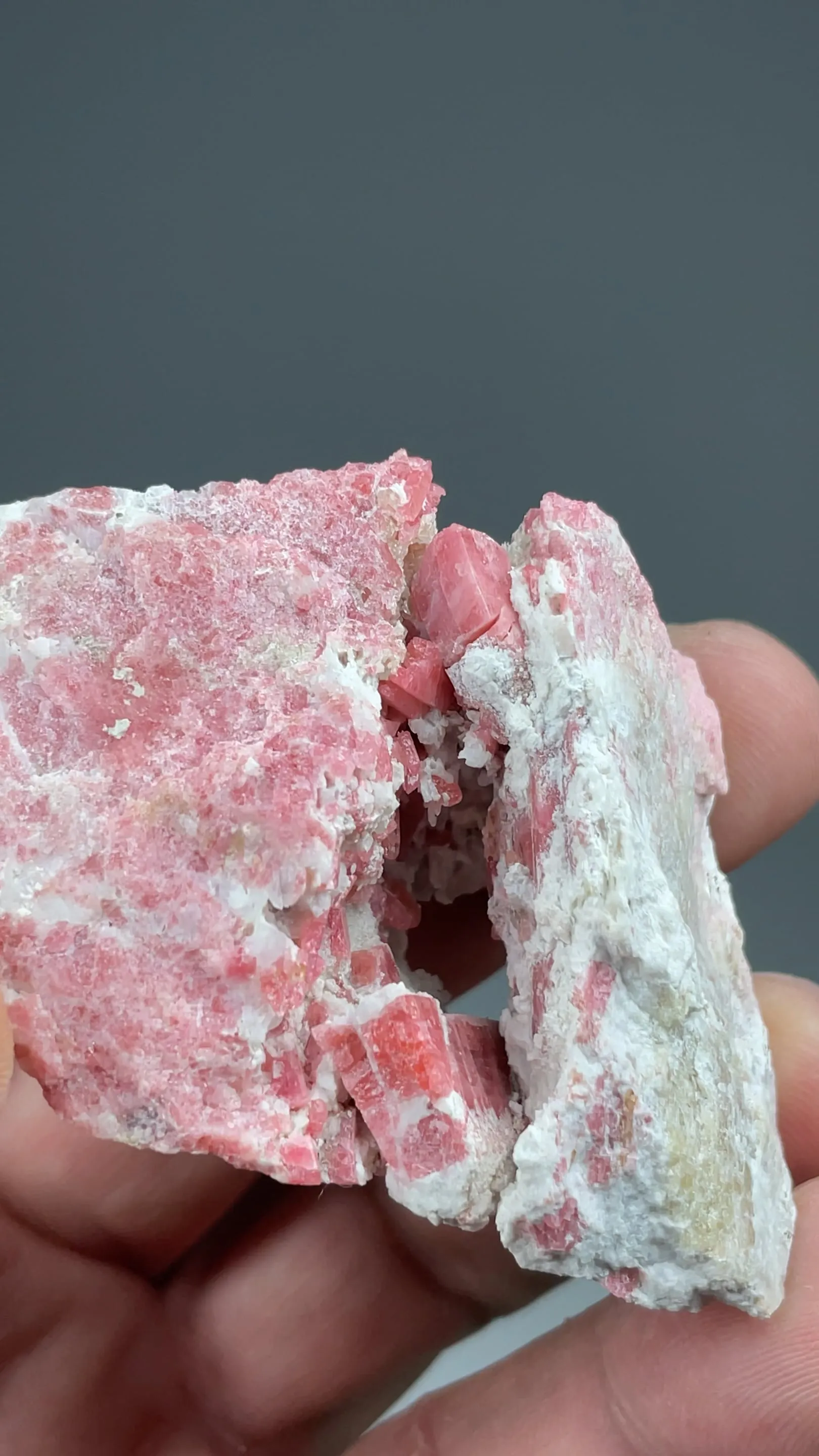 Thulite - image 2