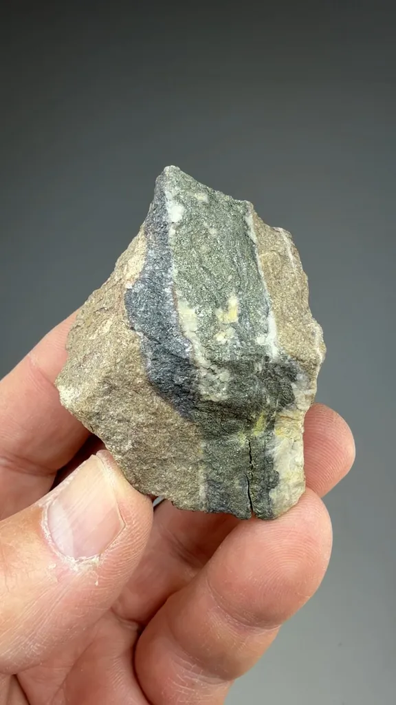 Tiemannite with Chalcopyrite - image 2