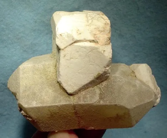 Tincalconite, Hanksite image