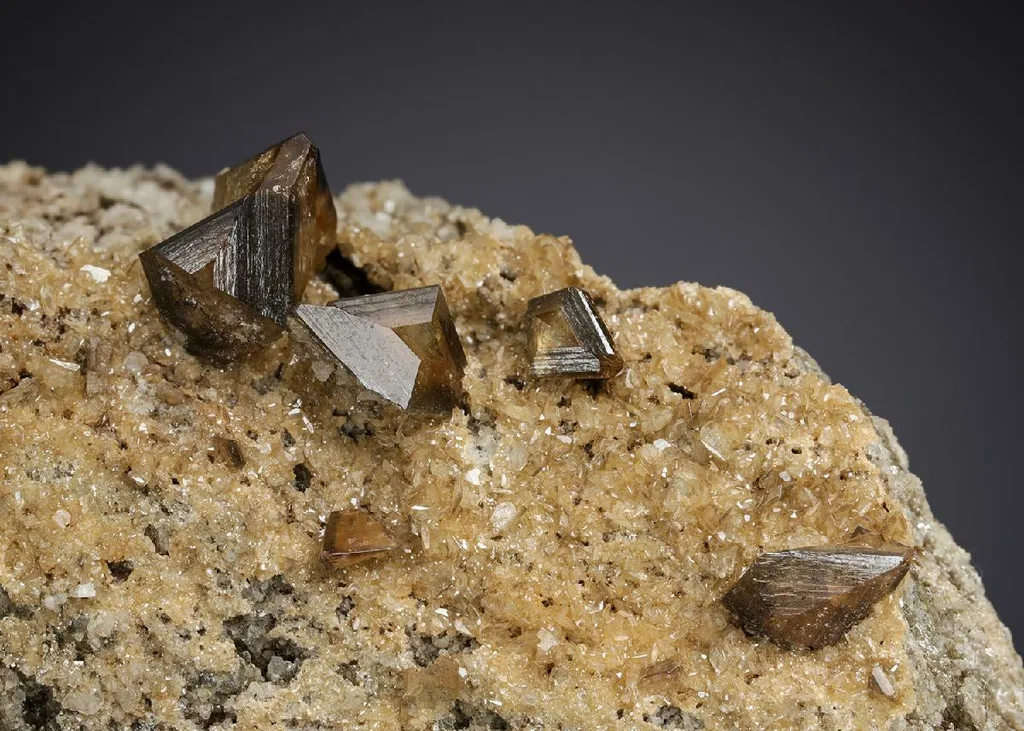 Titanite image
