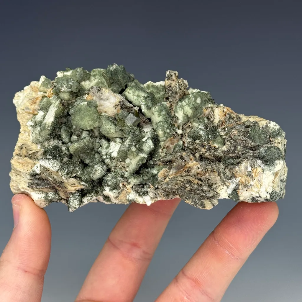 Titanite image