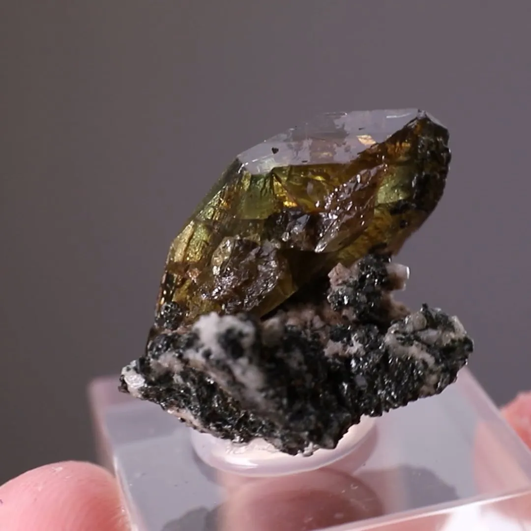 Titanite - image 2