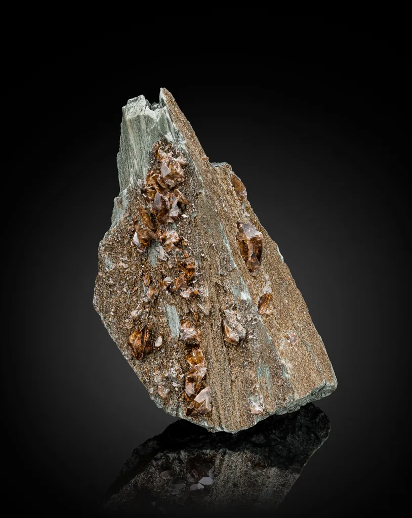 Titanite image