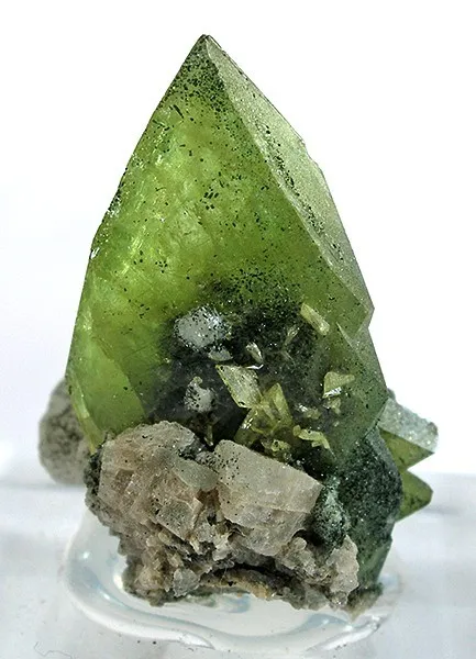 Titanite image