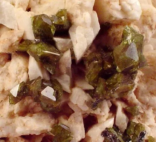 Titanite, Albite - image 2