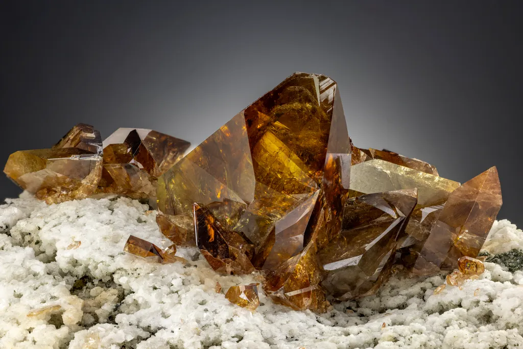 Titanite - image 2