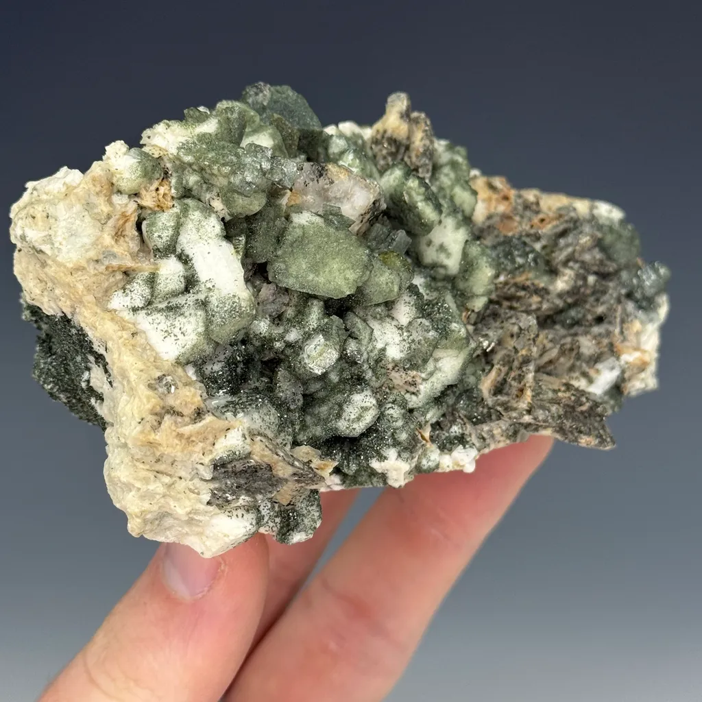 Titanite - image 3