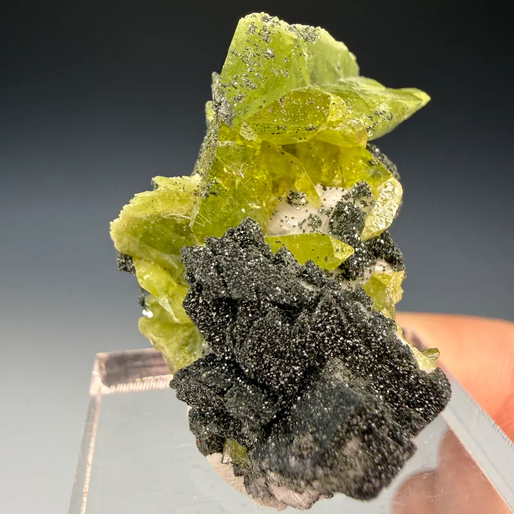 Titanite - image 2