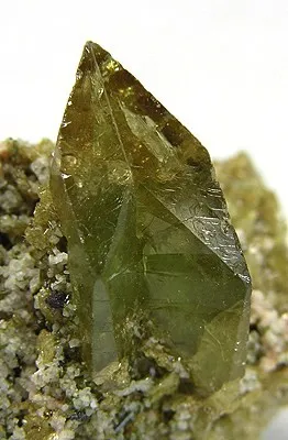 Titanite - image 2