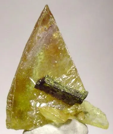 Titanite, Epidote image