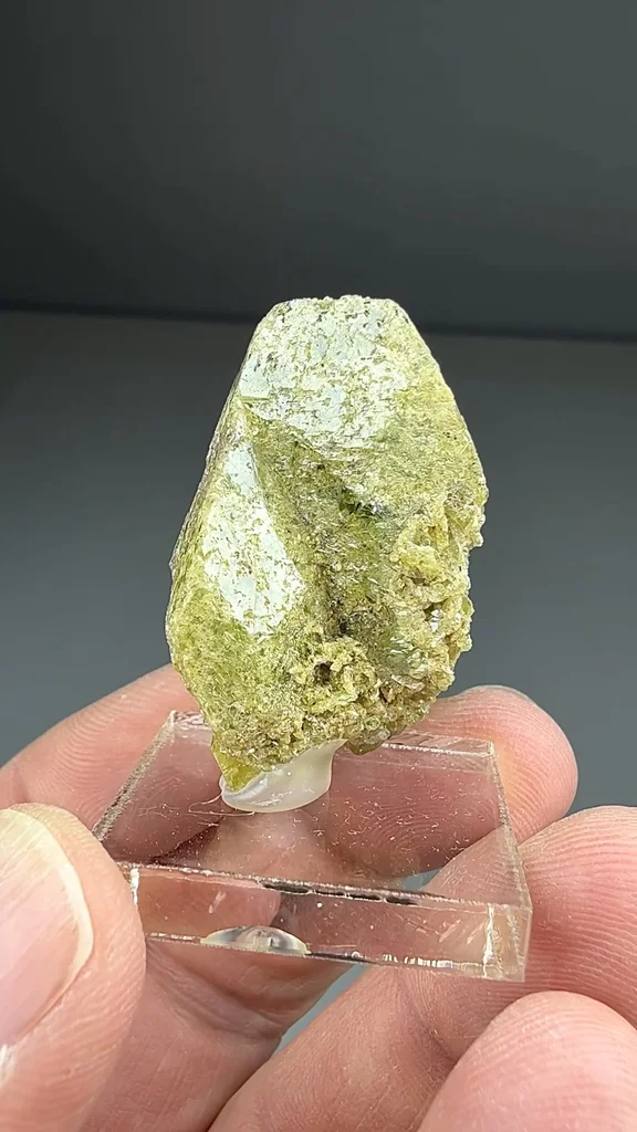 Titanite from Capelinha, Minas Gerais, Brazil - image 2