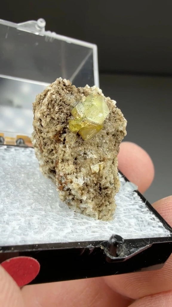 Titanite from Hinterbichl, Tyrol, Austria - image 2