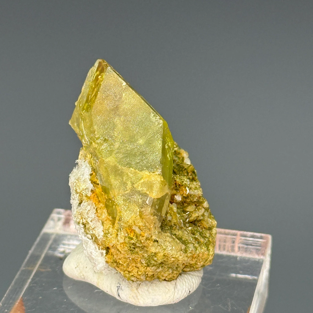 Titanite from Minas Gerais, Brazil - image 2