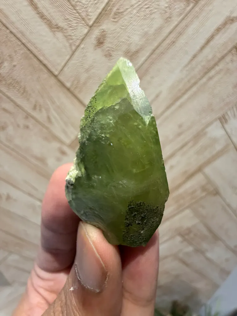 Titanite from Pakistan, Gilgit-Baltistan, Skardu District, Shigar Valley - image 3