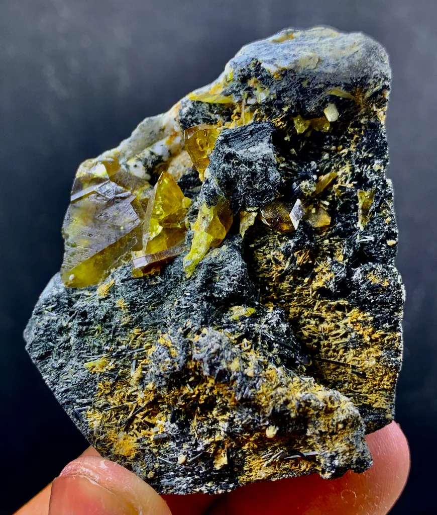 Titanite from Pakistan, Khyber Pakhtunkhwa Province, Hameed Abad Kafoor Dheri, Zagi Mountain - image 7