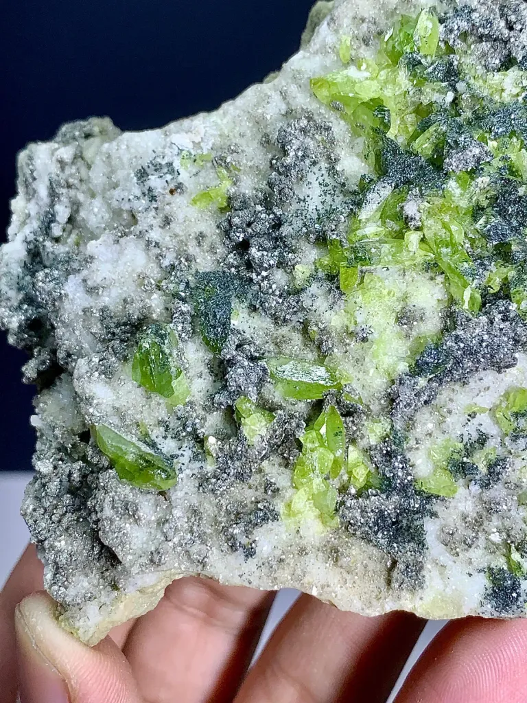 Titanite Green Sphene from Pakistan - image 6