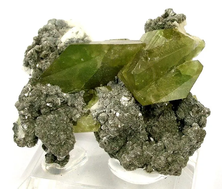 Titanite, Muscovite, Albite image