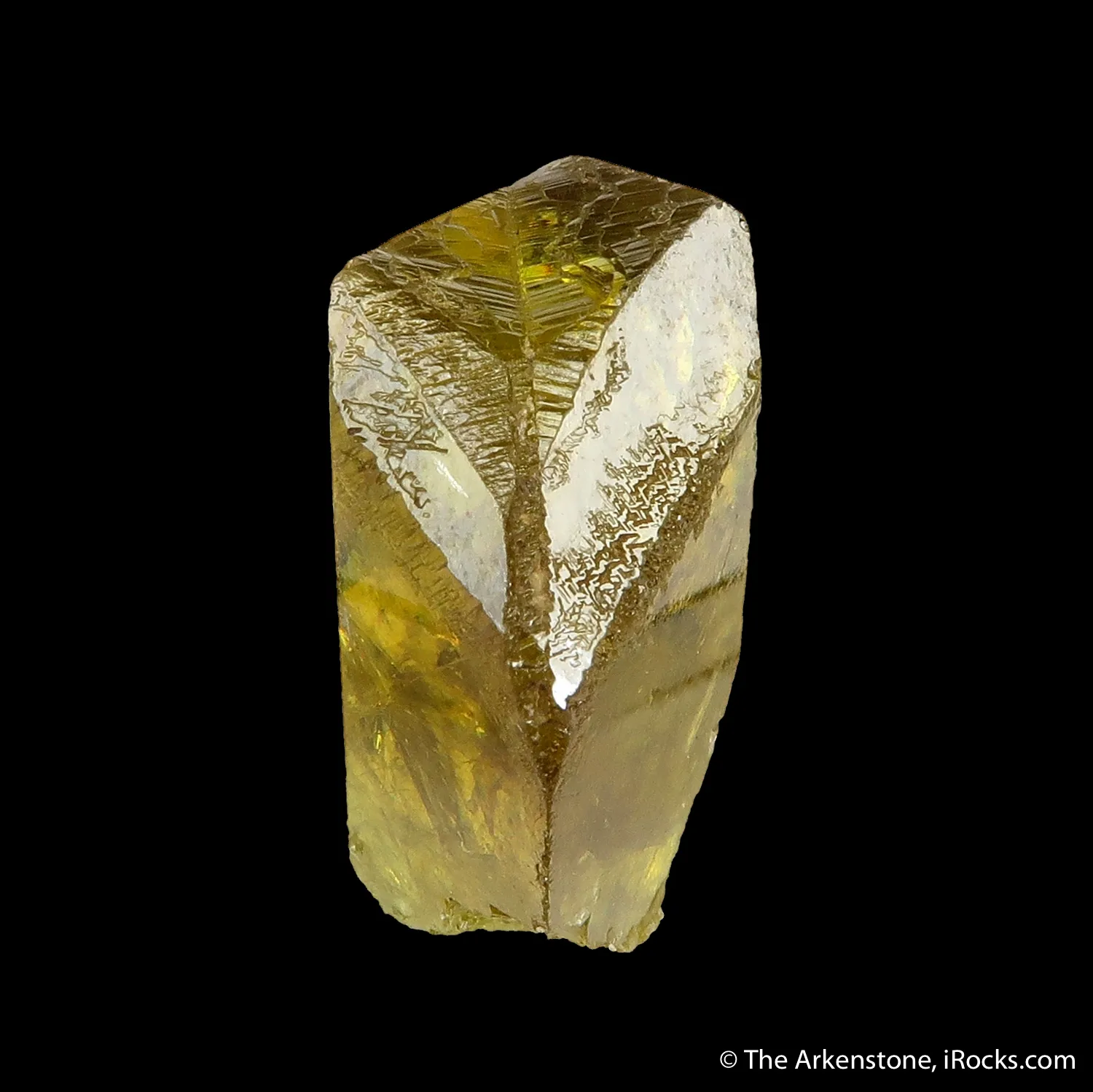 Titanite (twinned) - image 4
