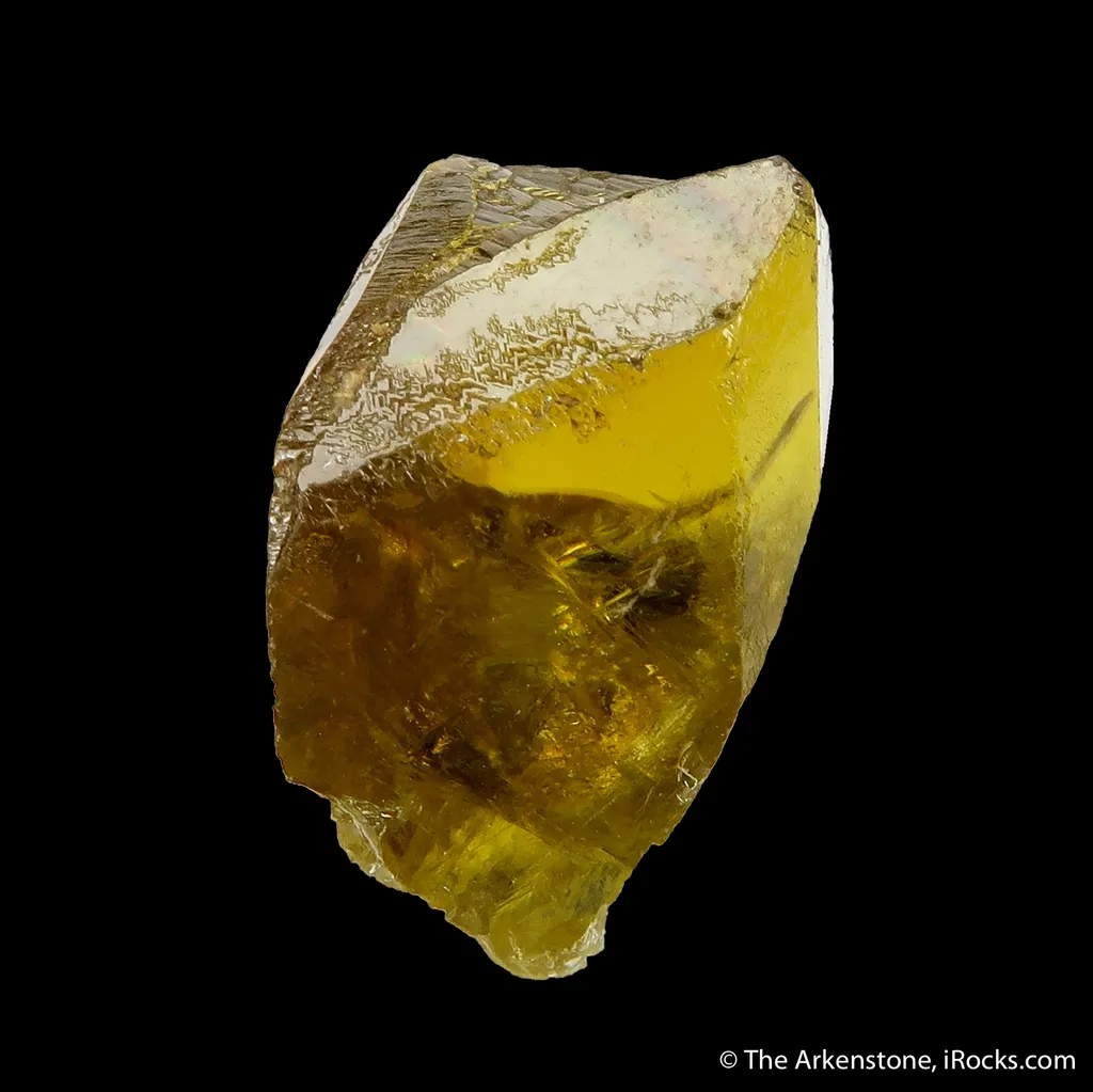 Titanite (twinned) image