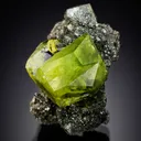 Titanite (twinned) on matrix - image 1