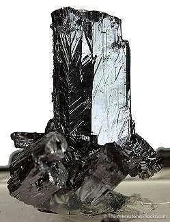 Tn 1081 - Pyrargyrite - image 1