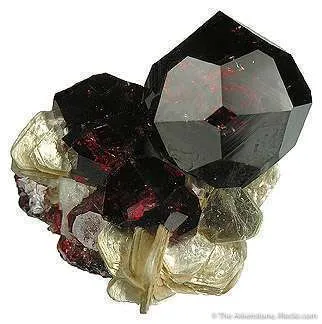 Tn 1081 - Spessartine image