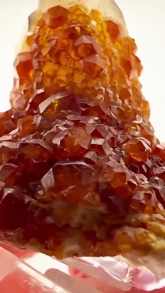 TONGBEI FIRE — Spessartine ON Smoky Quartz - image 3