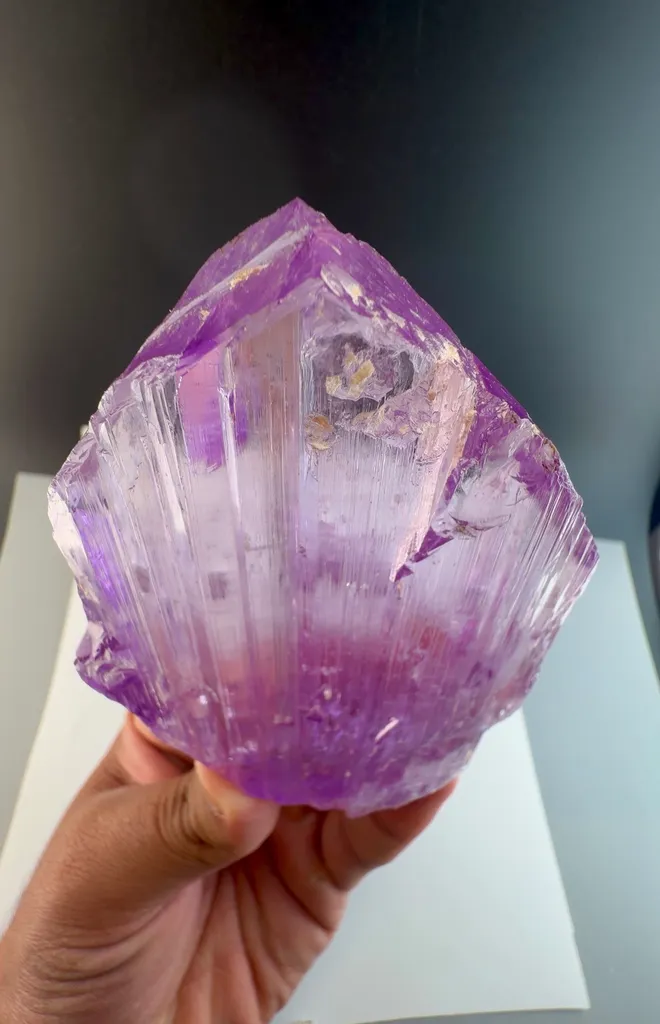 Top quality pink Kunzite from Afghanistan - image 2