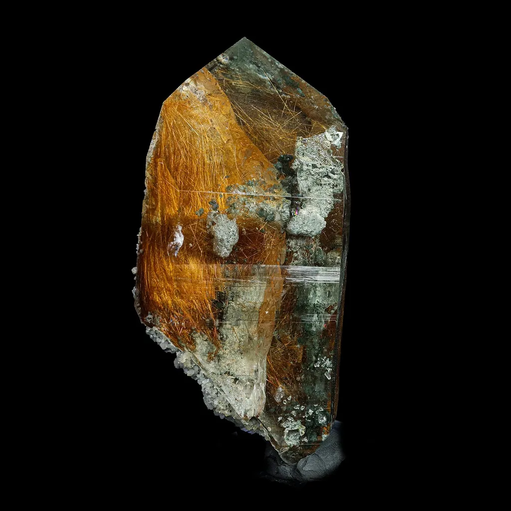 Top Quality Rare Himilayan Quartz Natural Mineral Specimen - image 3