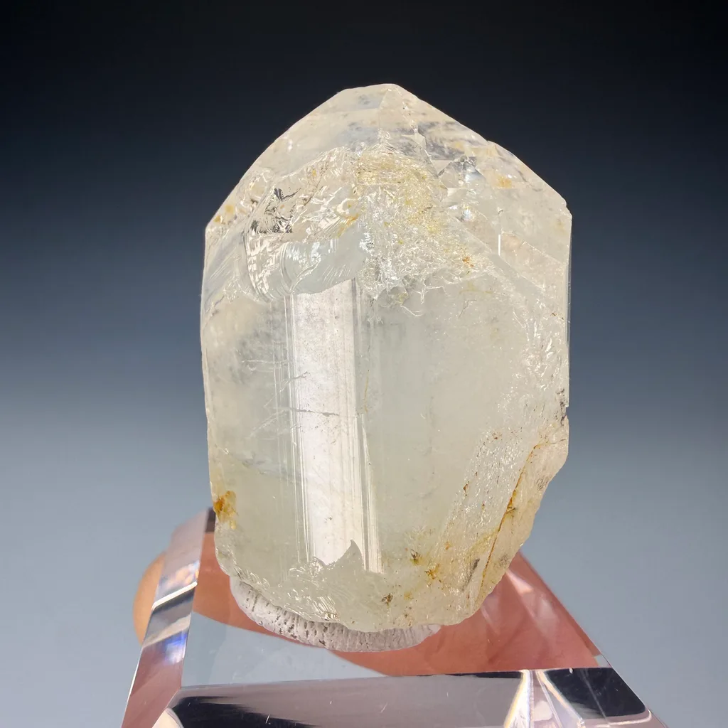 Topaz - image 2
