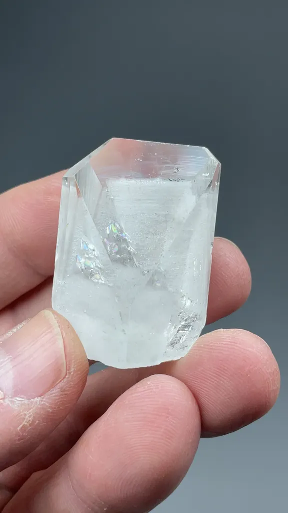 Topaz - image 2