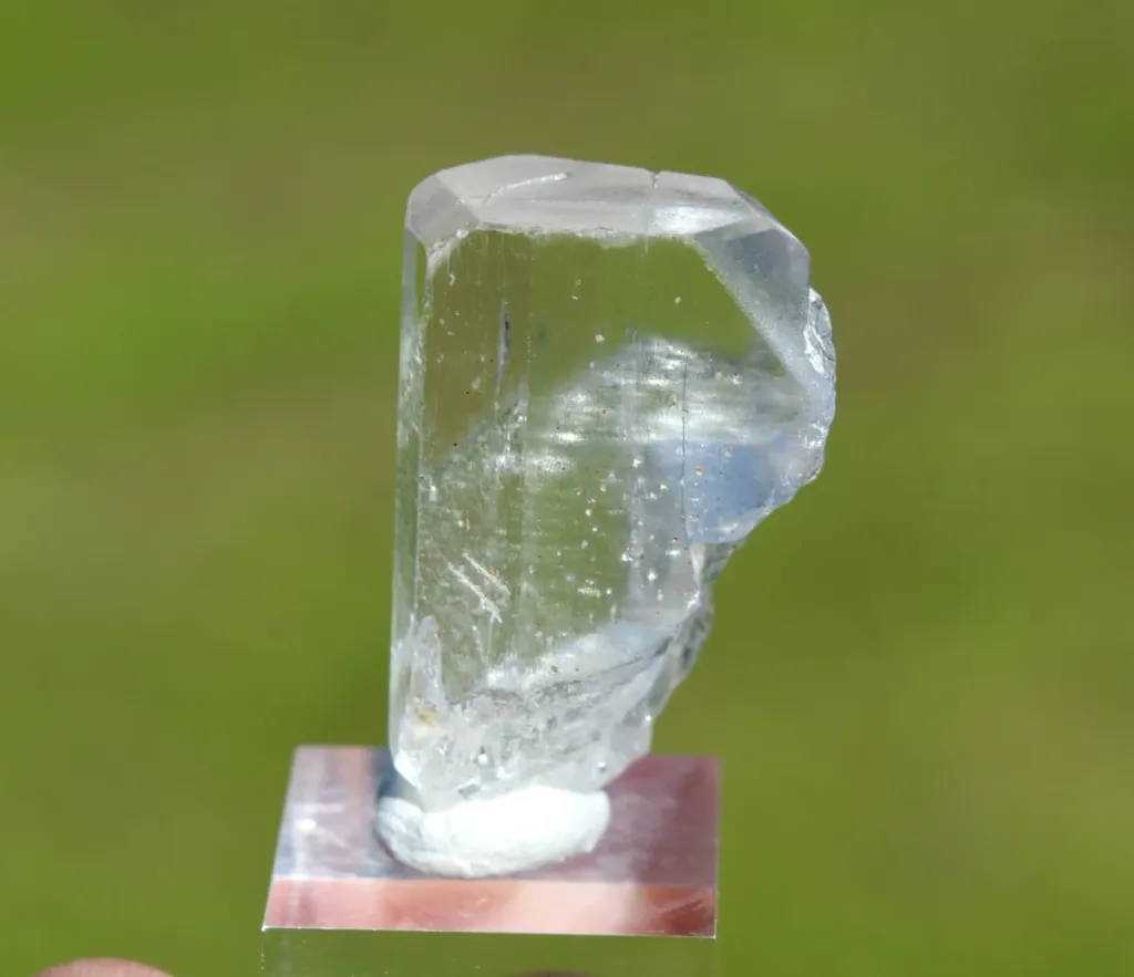Topaz 17 grams - Shigar Valley, Shigar District, Gilgit-Baltistan, Pakistan - image 3