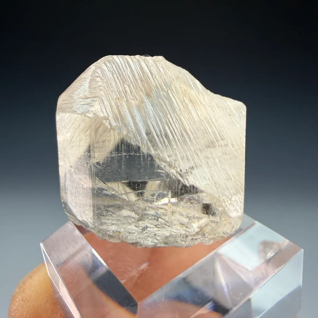 Topaz - image 2