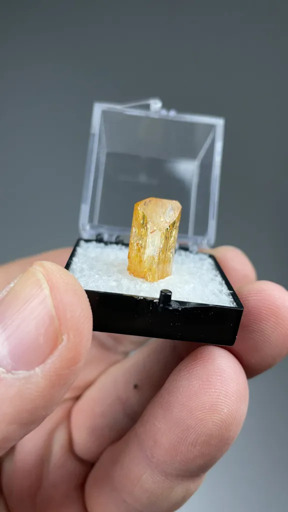 Topaz - image 2