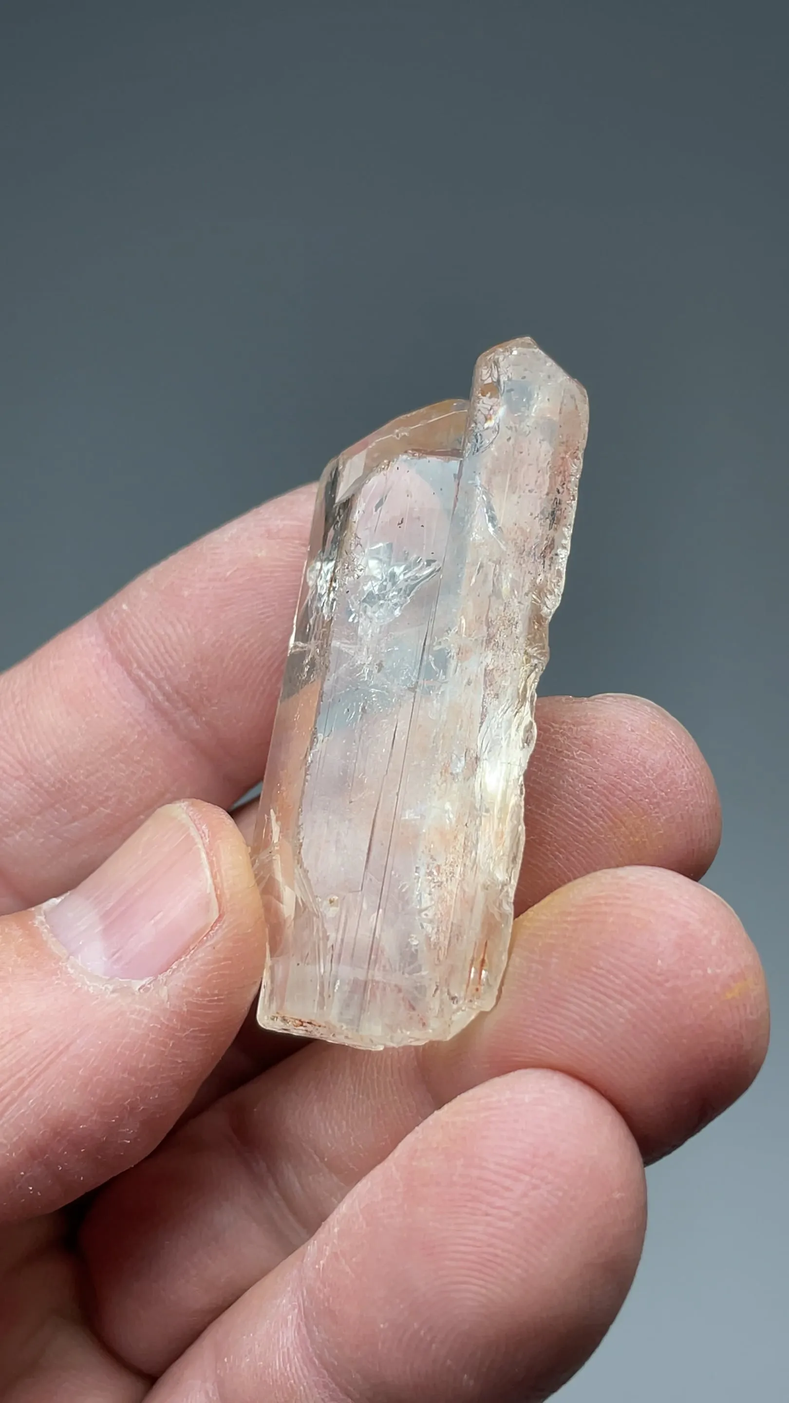 Topaz (39.08g) - image 2