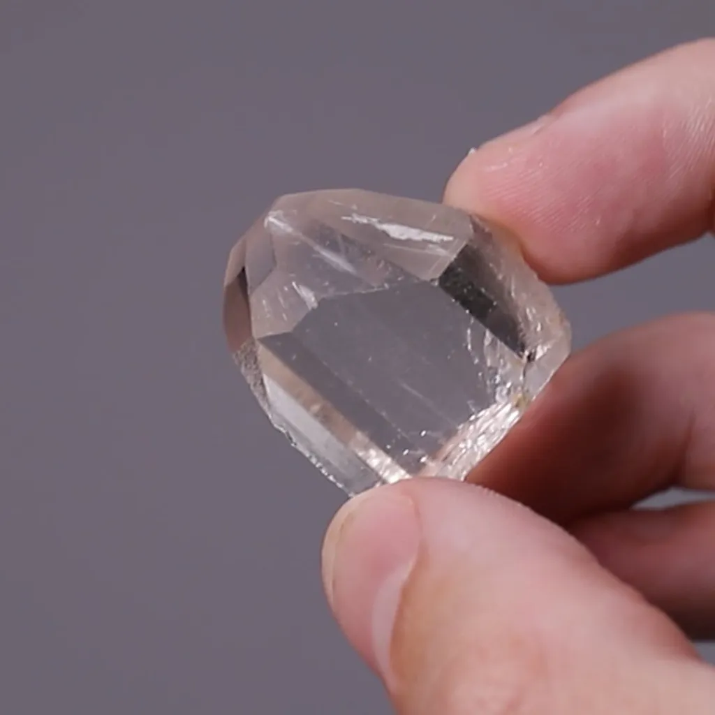 Topaz - image 2