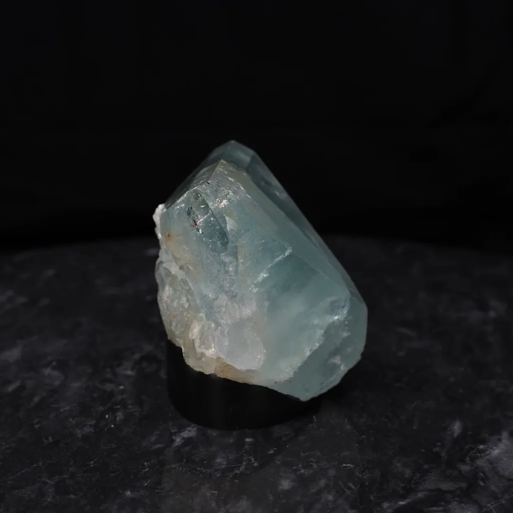 Topaz - image 2