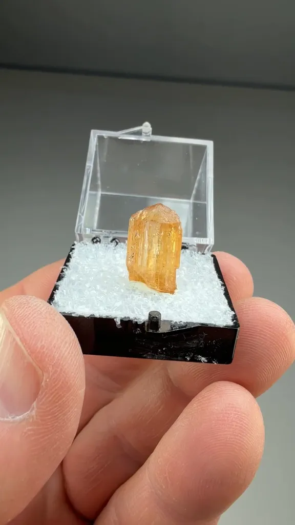 Topaz - image 2