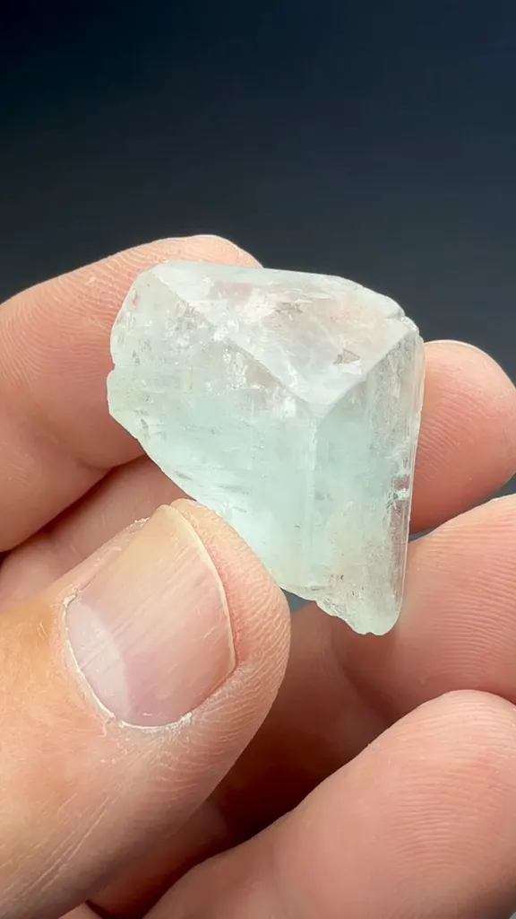 Topaz - image 2