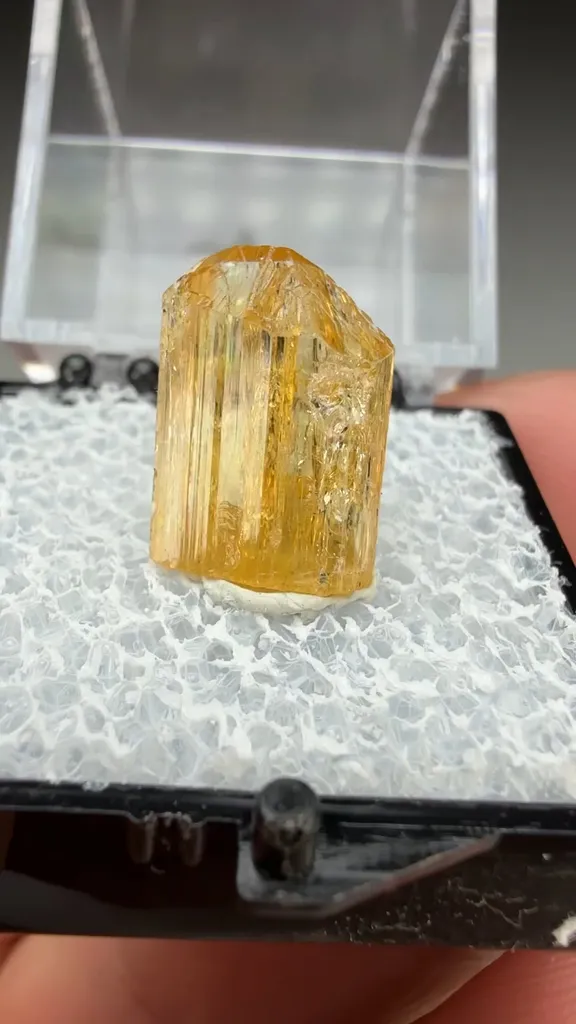 Topaz - image 2