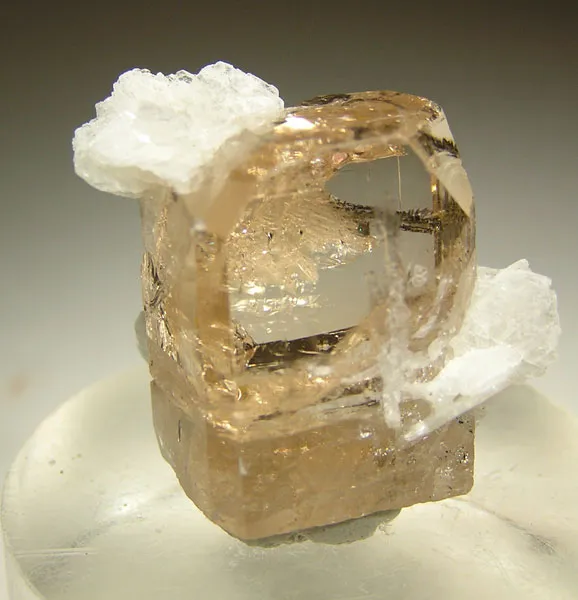 Topaz image