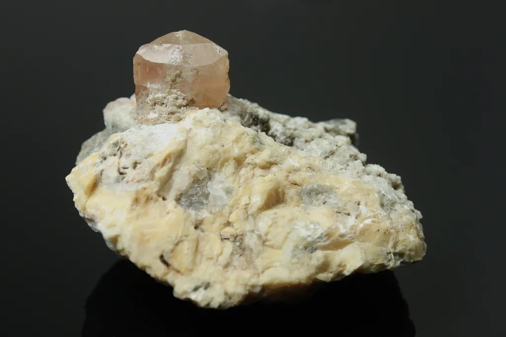 Topaz image