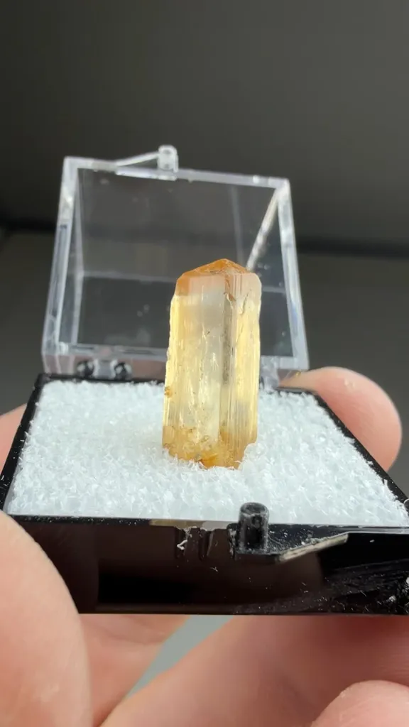 Topaz - image 2