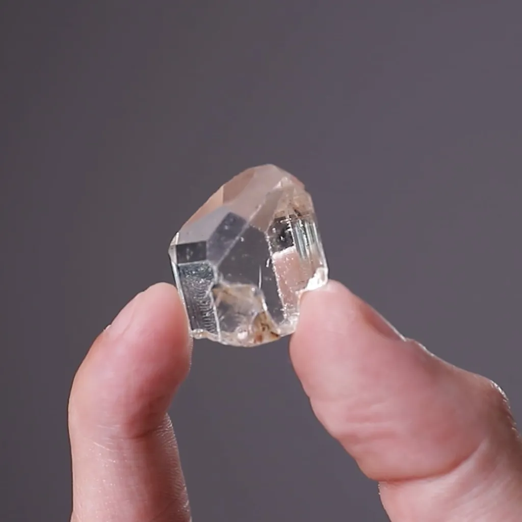 Topaz - image 2