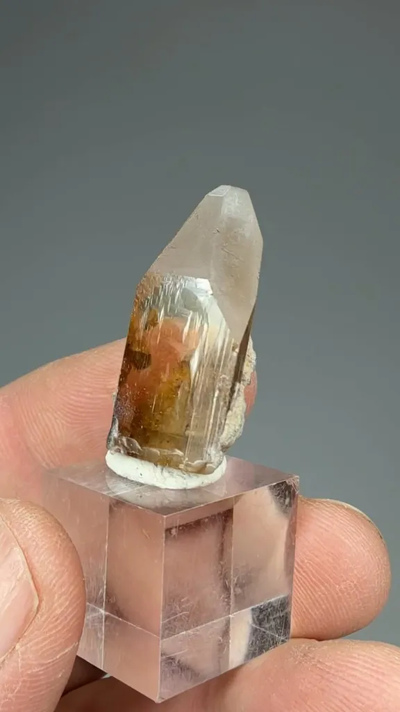 Topaz - image 2