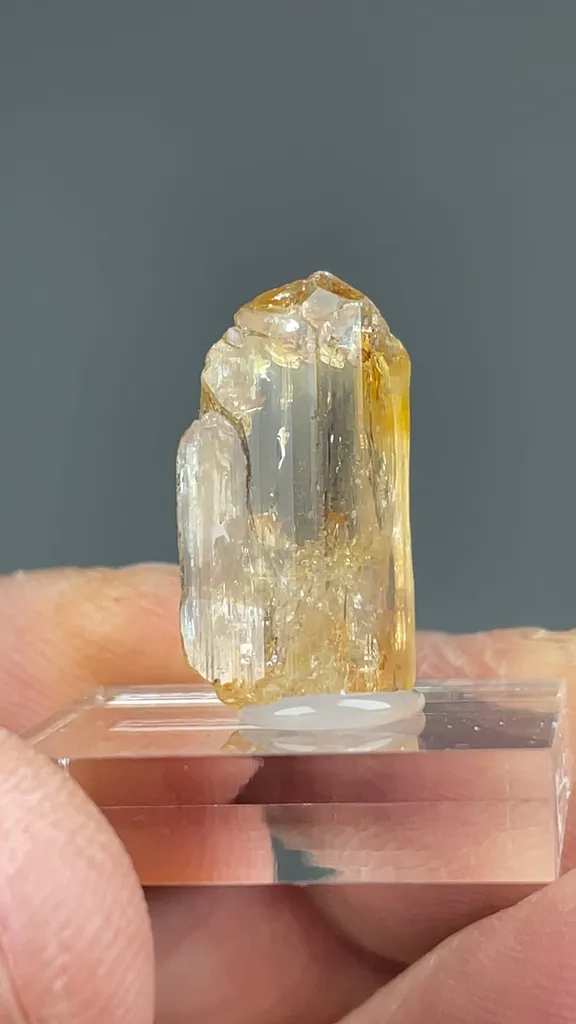 Topaz - image 2