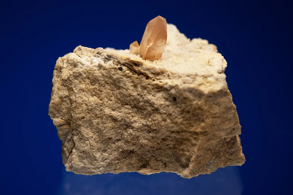 Topaz - image 4