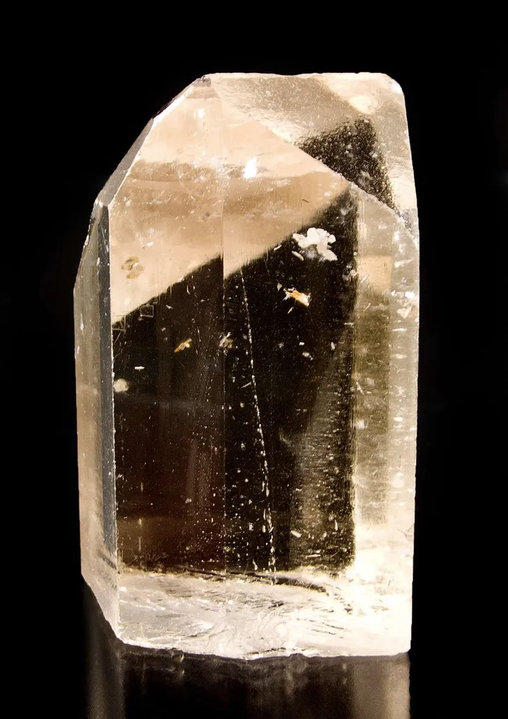 Topaz - image 4